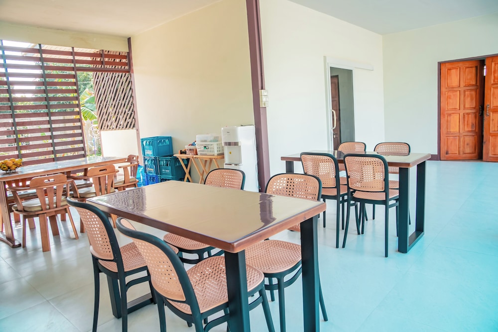Farinda Resort & Pool Villa