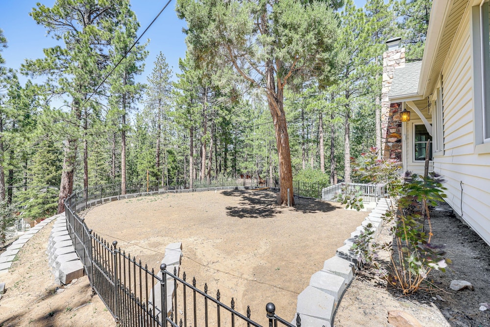 Trail Access & Snow Hill On-site: Big Bear Gem