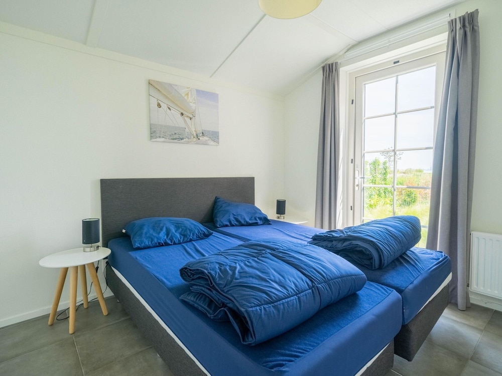 Holiday Home With Sauna, Near the Markermeer