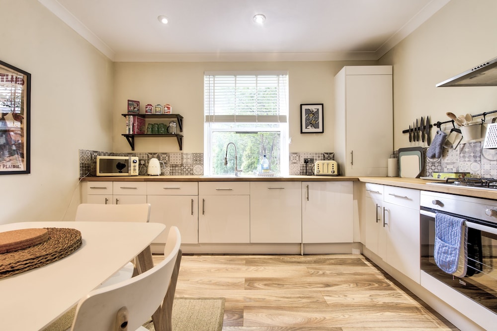 Maya's Glasgow Holiday Homes