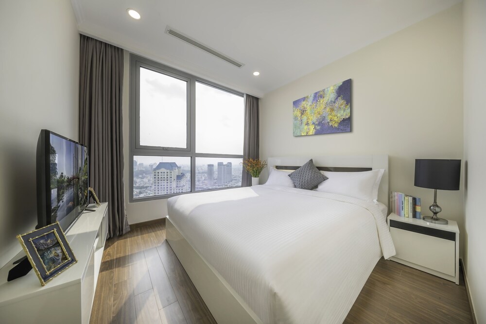 The Celavie Serviced Apartment Landmark