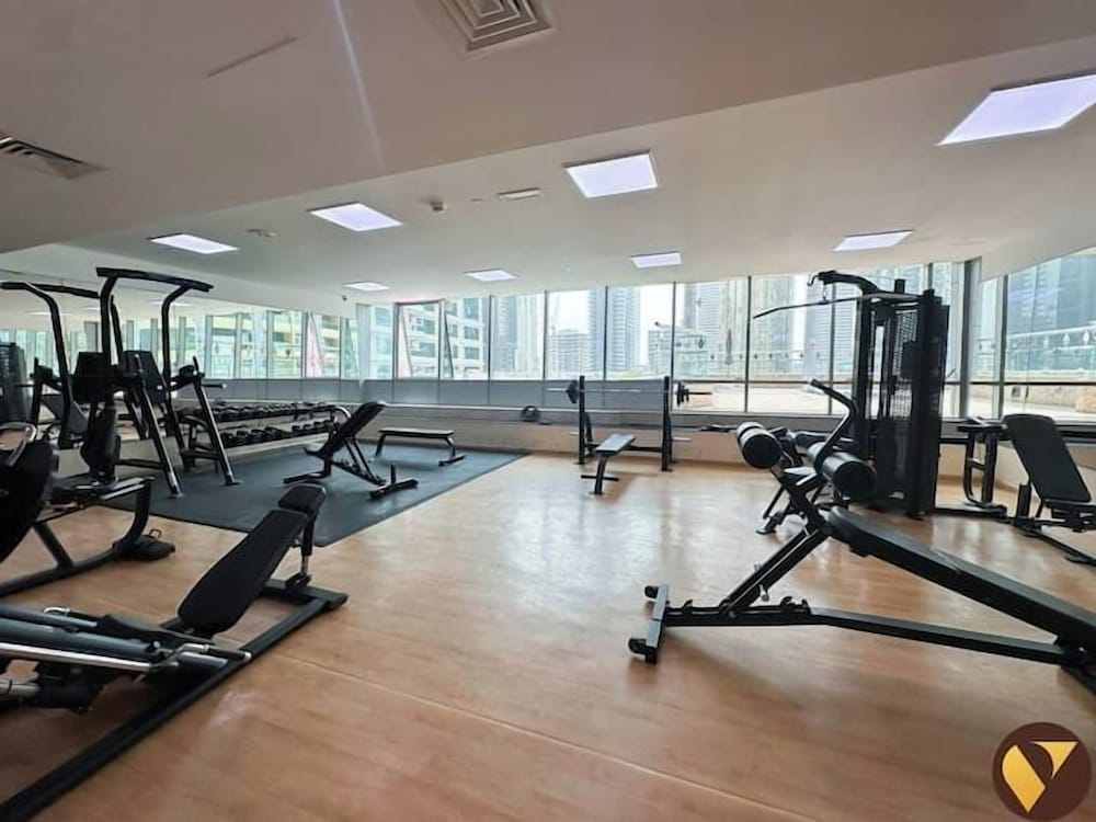 Luxury Stay in JLT Near Metro & JBR