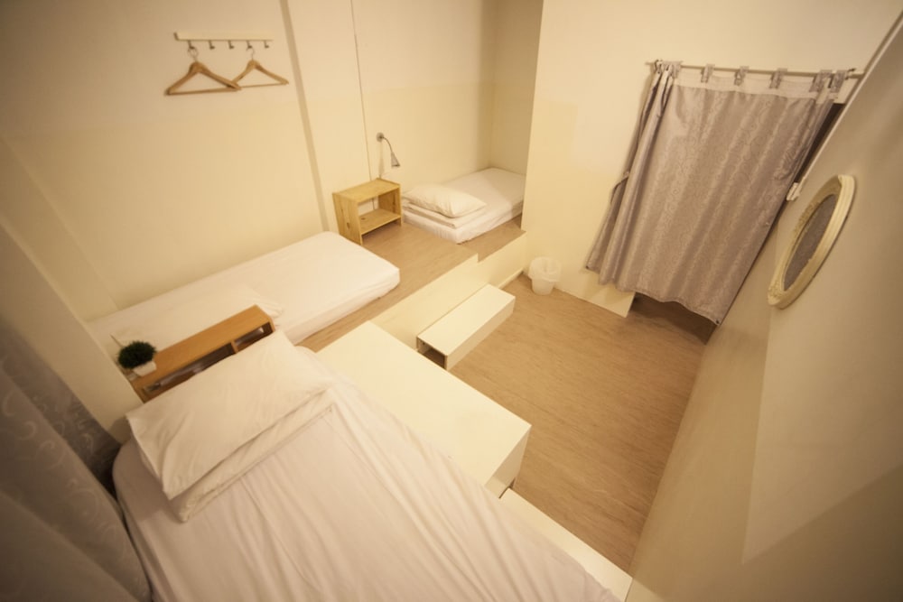 Blanc Inn - Hostel