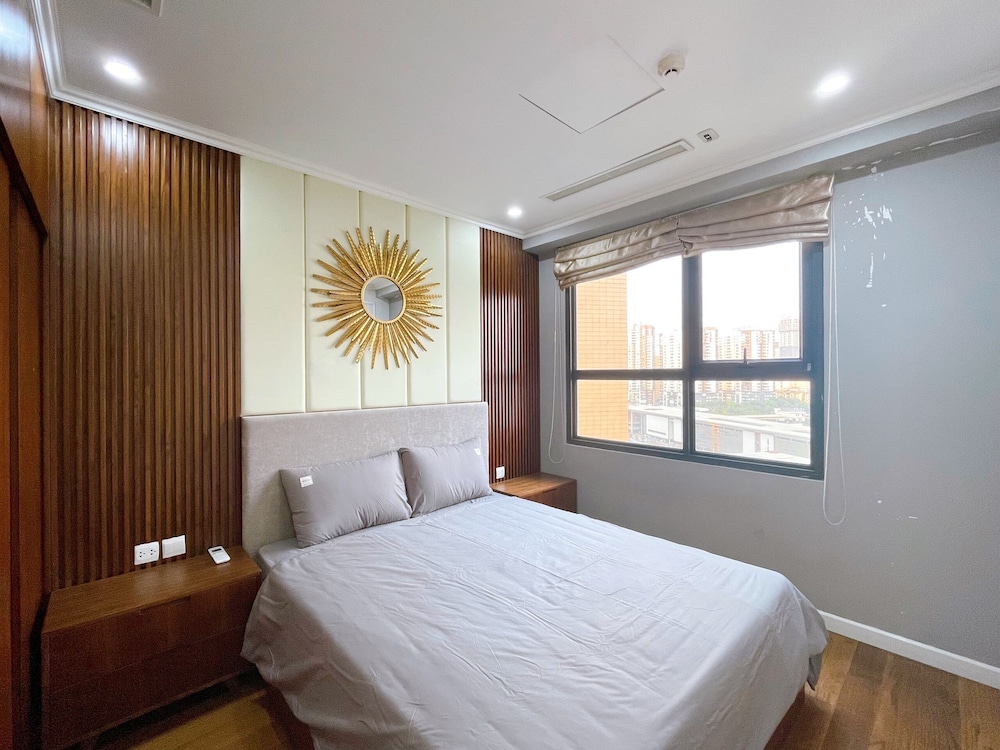 TIL Vinhomes D'capitale Elegance Suites