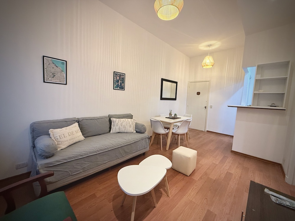 Amazing 1 Bedroom in The Heart of San Telmo ST1 by Apartments Bariloche