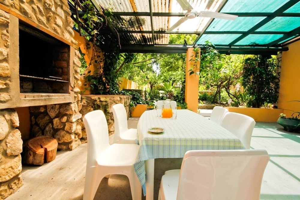 BOTTERKLOOF RESORT