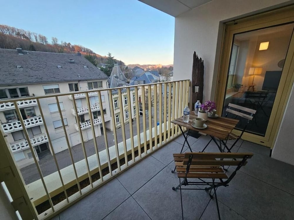 New 2BR Flat in Limpertsberg City center