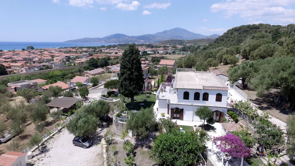 Il Paradiso di Hyele