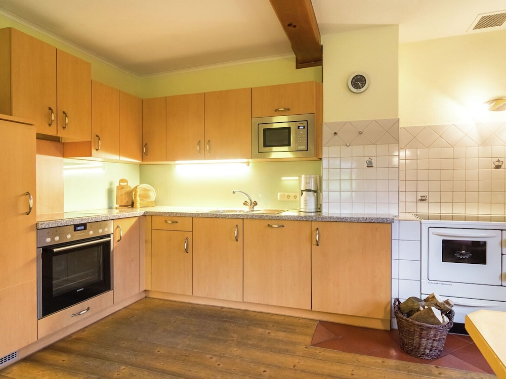 Farmhouse in St. Johann With Sauna & Garden