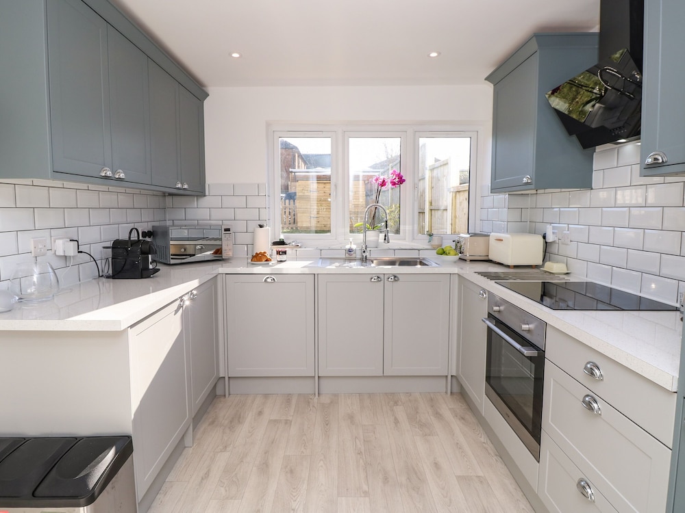 1 Star Cottages