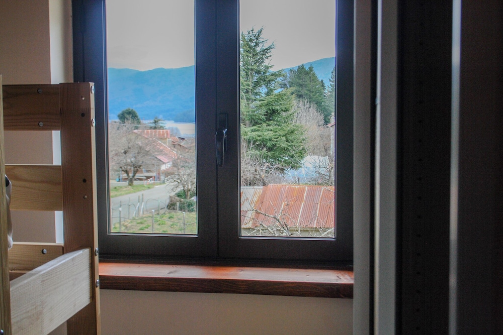 Casa Vacanze in montagna con Vista e Giardino Privato