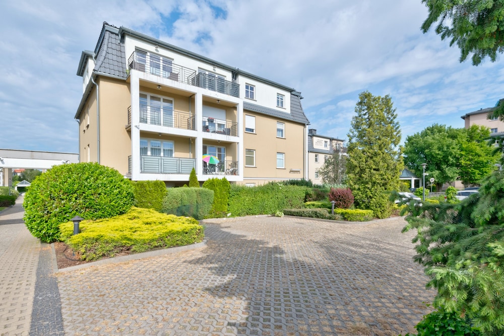 Dom & House - Apartments Parkur