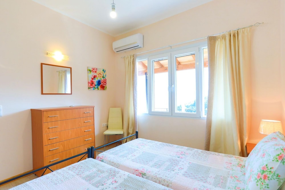 Kati Sea View in Kentroma view 3