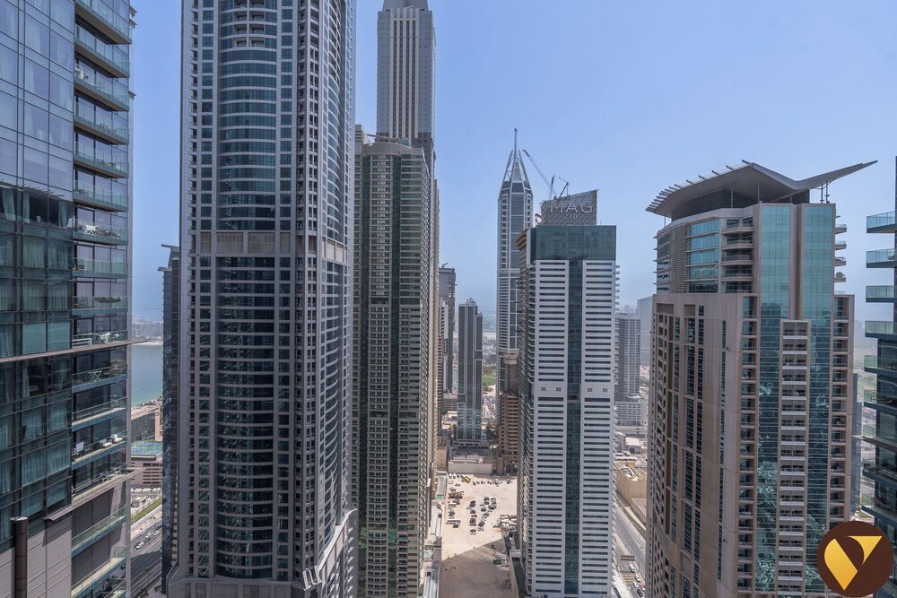 Marina Gate Pool view with balcony Beach