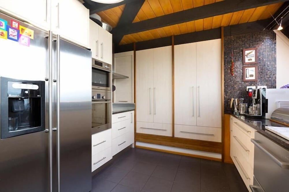 Tivoli Homestay
