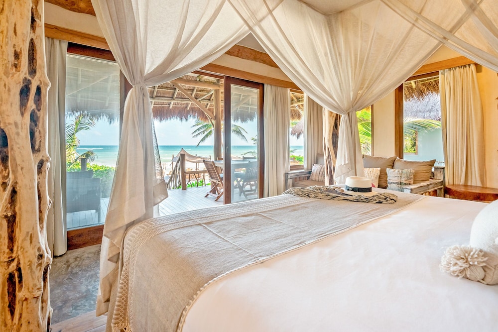 Ahau Beachfront Tulum Hotel 25