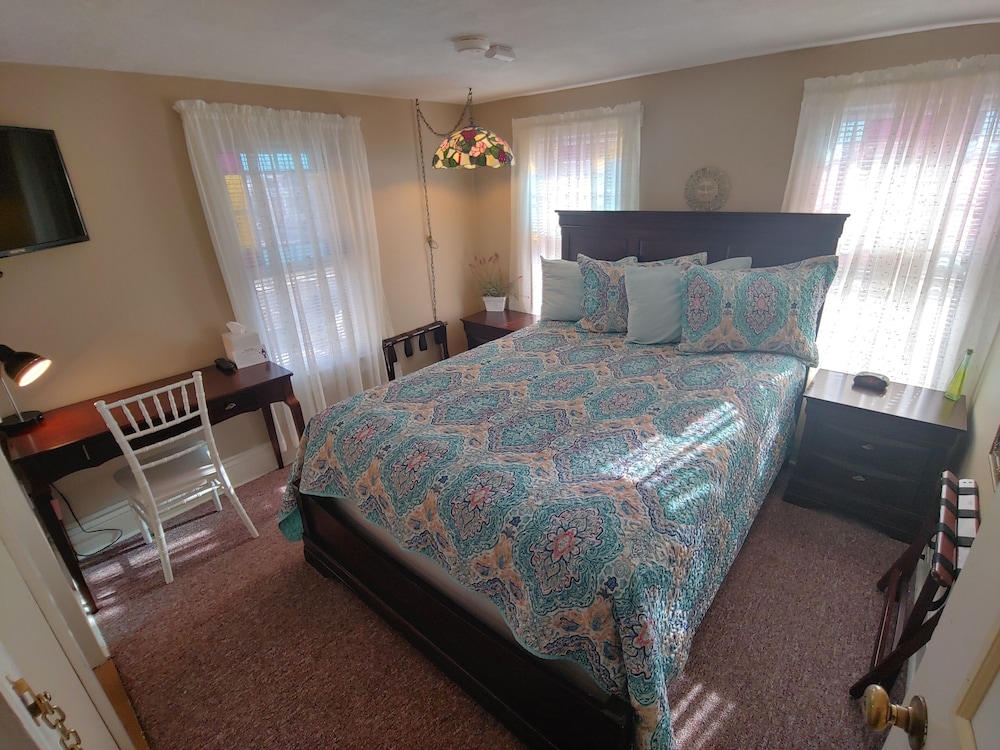 Island Guest House B&B