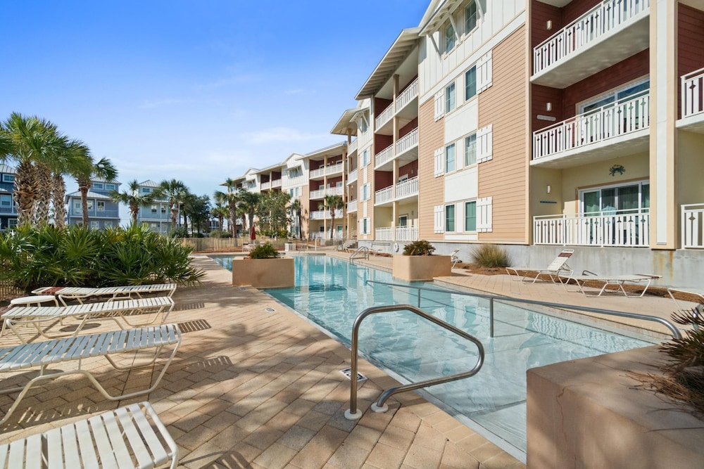 Waterside Village by Panhandle Getaways