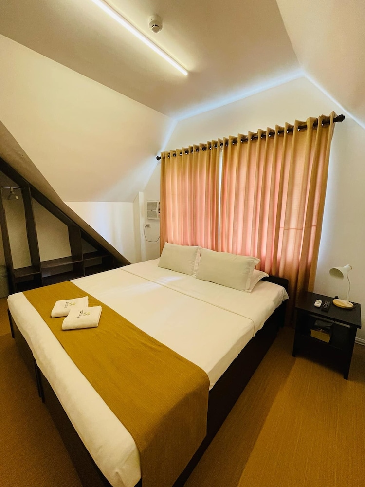 Castle Rock Boracay