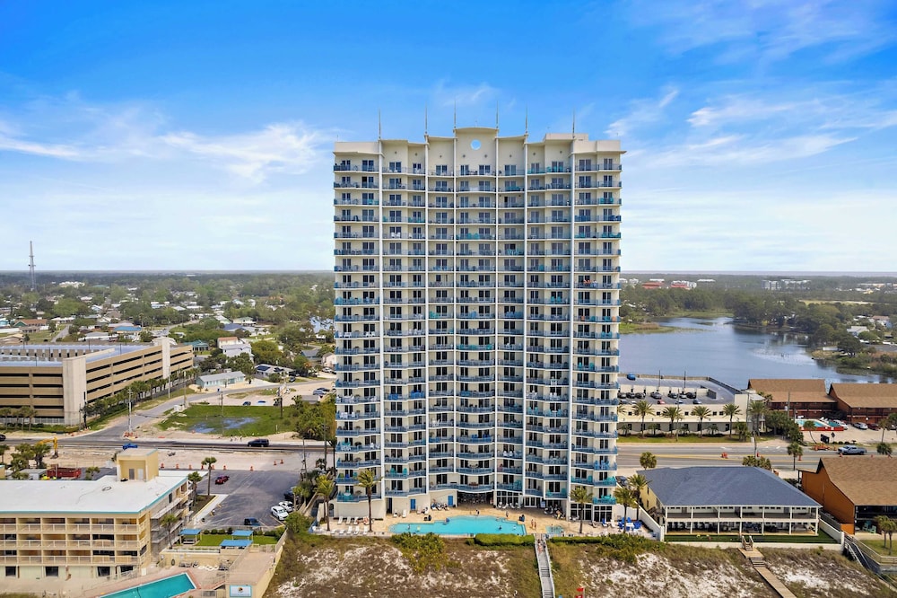 Beachfront Stay w/ Resort Amenities & Gulf Views Sterling Breezing #506