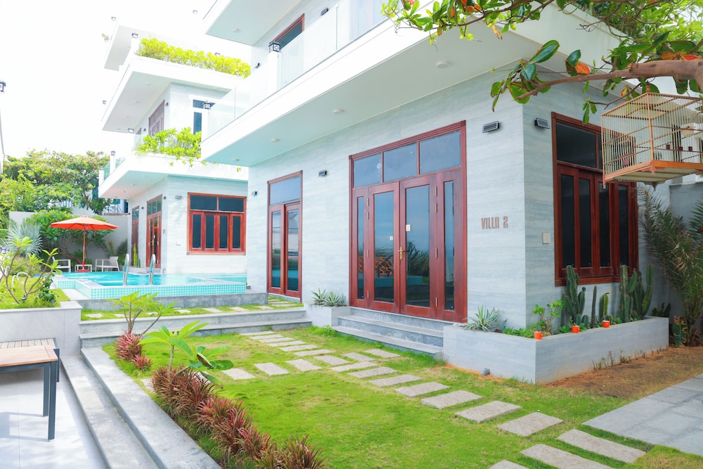 BayView Resort & VIllas