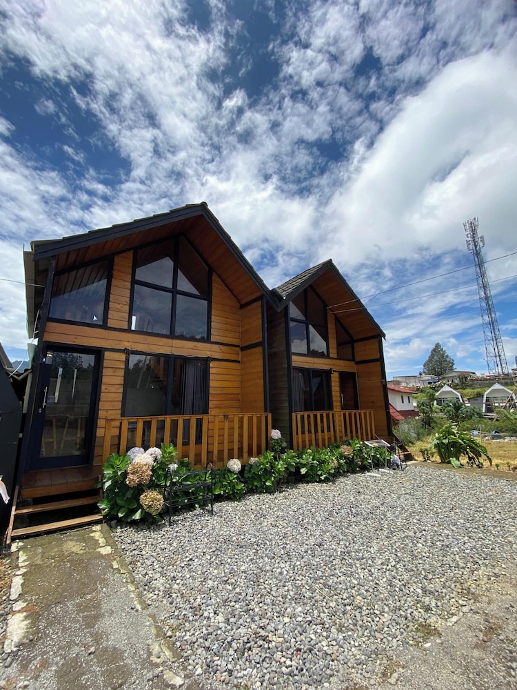 Zaa Villa