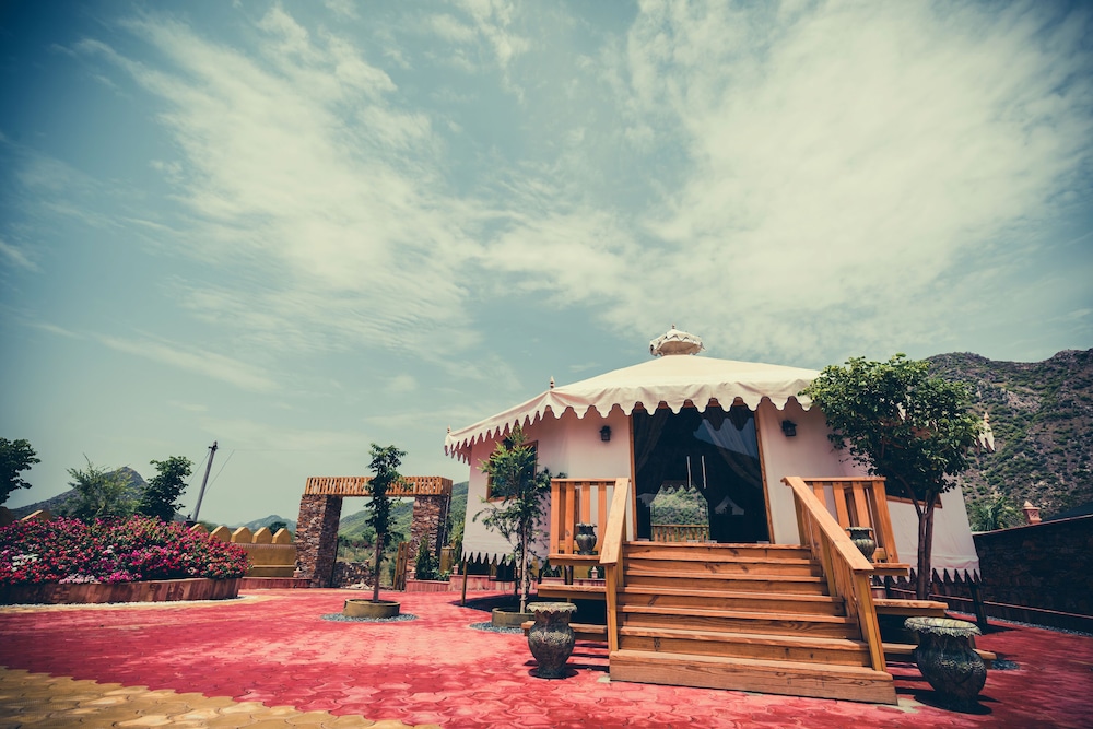 Serene Aravali