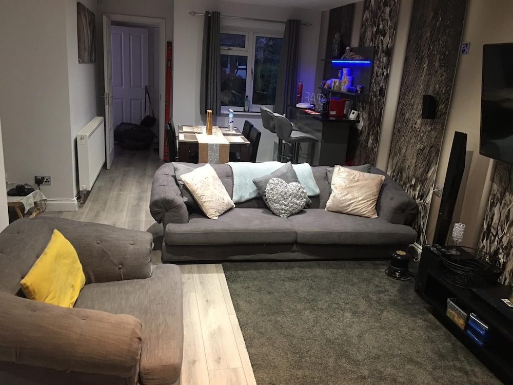 CMK Bar & Spa