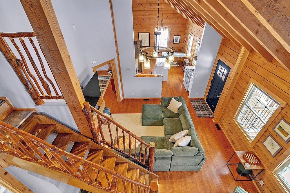 Lincoln Cabin 3 Bedroom Cabin