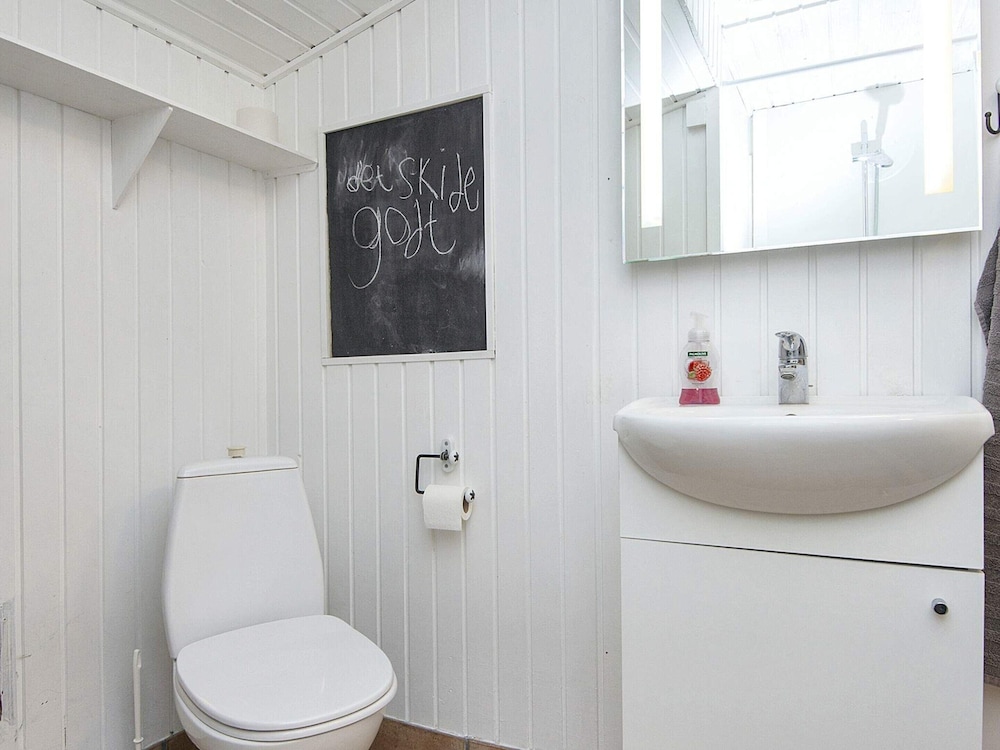 8 Person Holiday Home in Lemvig view 5