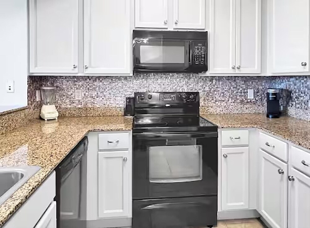 Palms Resort #2406 Jr. 2BR