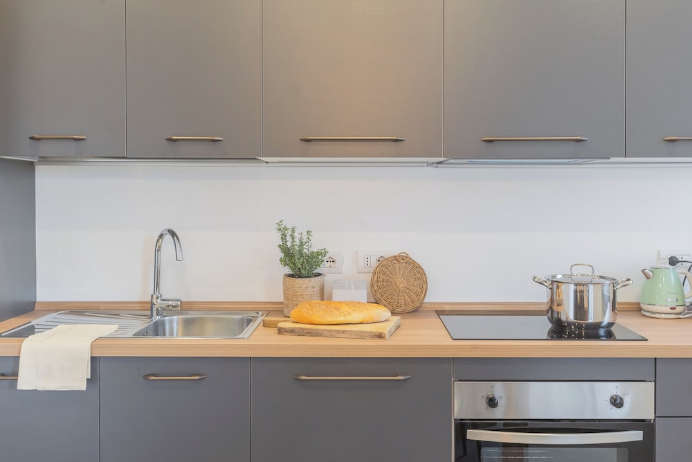 Isola Felice Grandate by Rent all Como