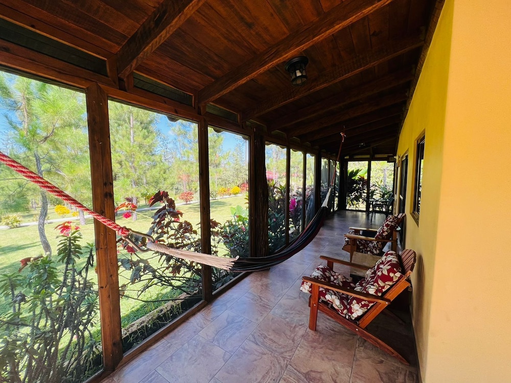 Kāne Villas