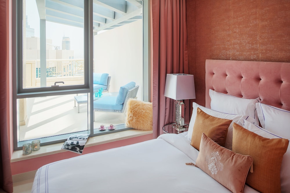 Dream Inn Dubai – 29 Boulevard with Private Terrace