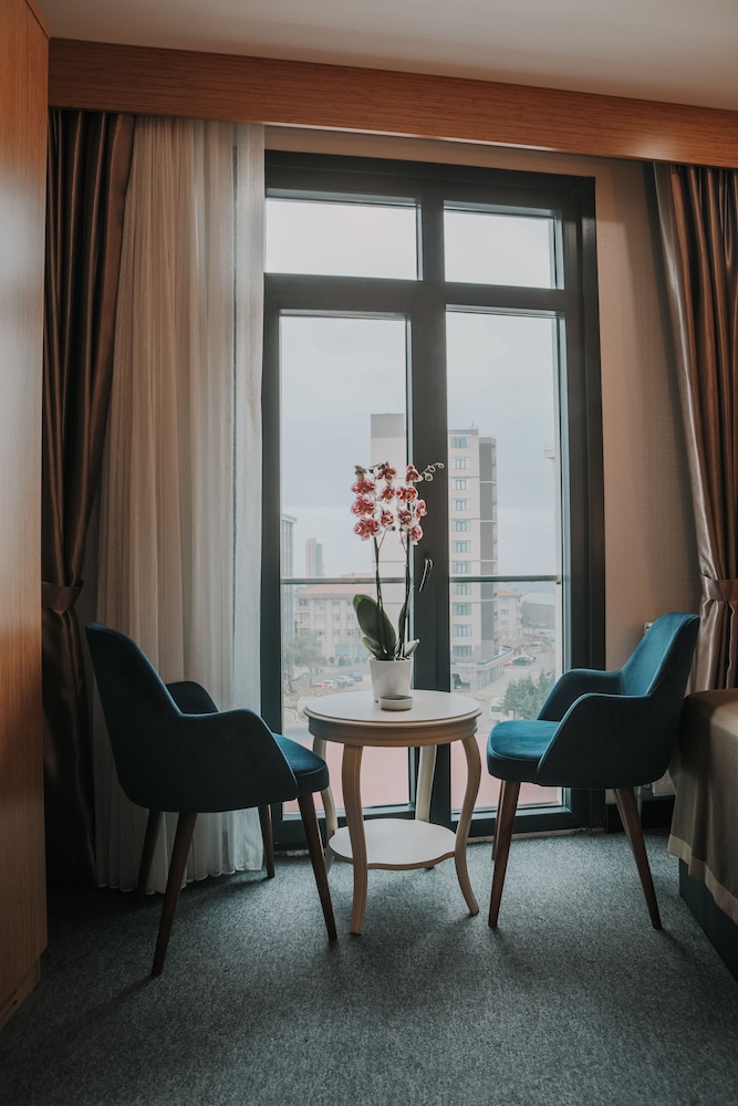 Grand Lark Otel - Image 77