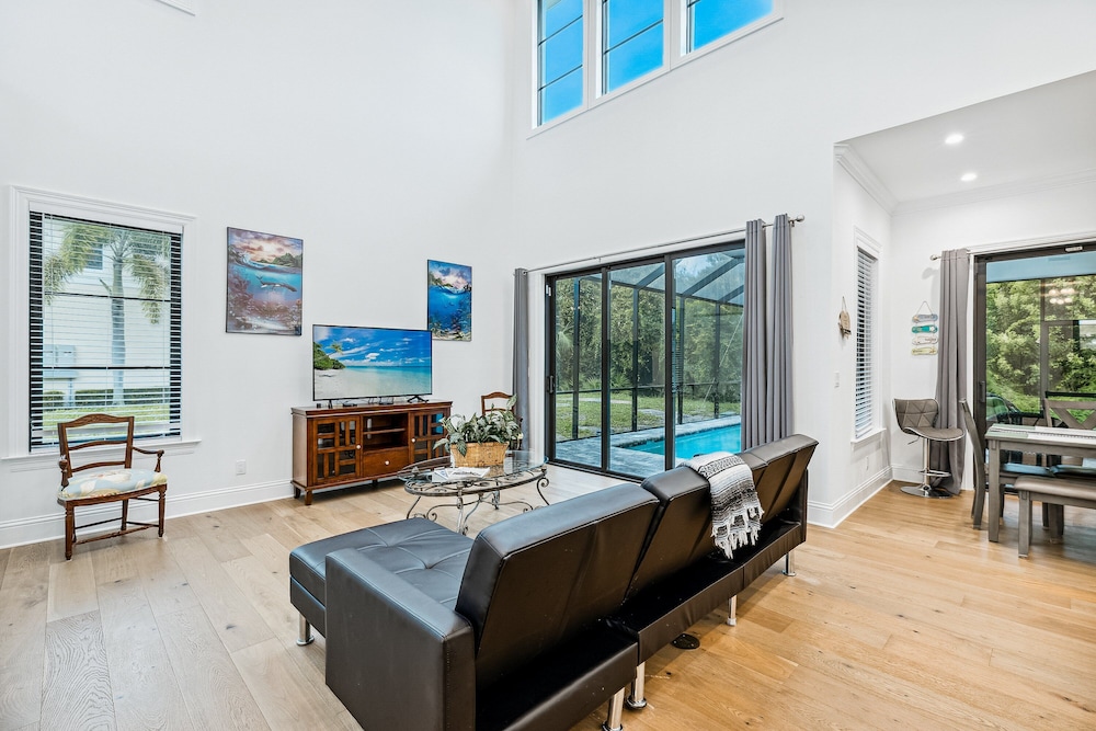 140 Ocean Estates Dr