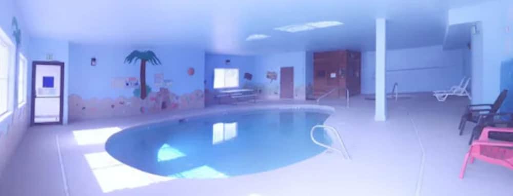 Canon City Vacations - Budget Host Royal Gorge Inn - Property Image 3