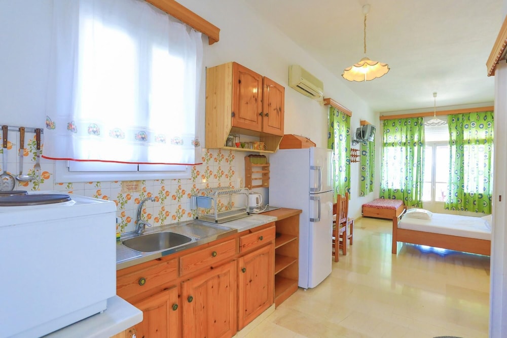 Faros Tria in Gaios With 1 Bedrooms and 1 Bathrooms photo 5