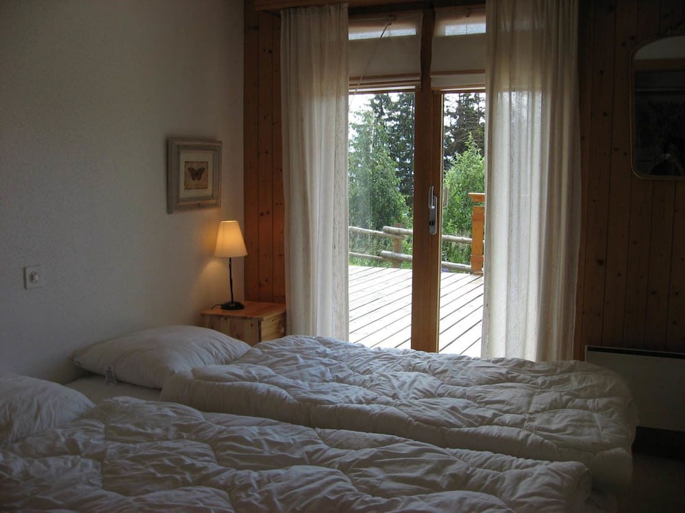 Demi-Chalet Brune-Haut Ouest view 4