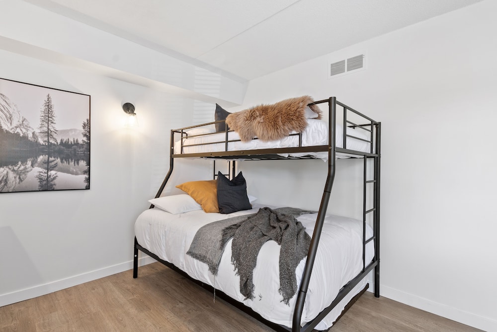 Wintergreen Condos - Image 2
