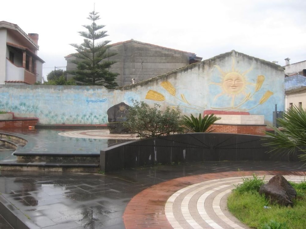 Sardinia International House