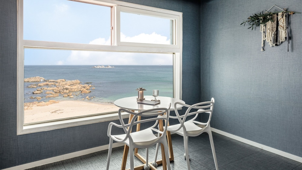 Goseong Napoli House Pension