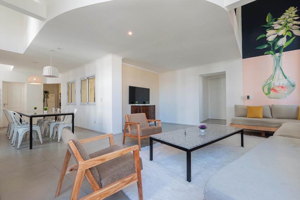 MOT + Villa Thames - Lux House Palermo Soho