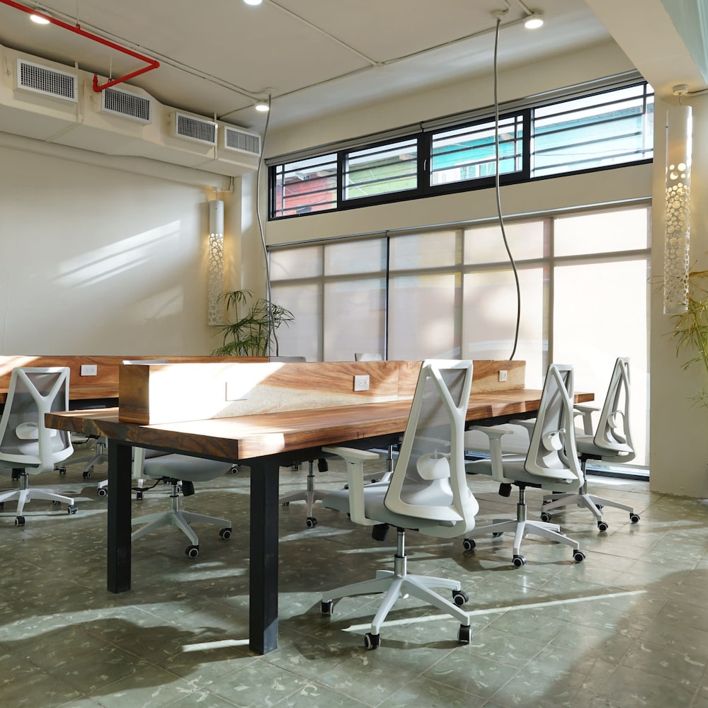 meeting & event spaces