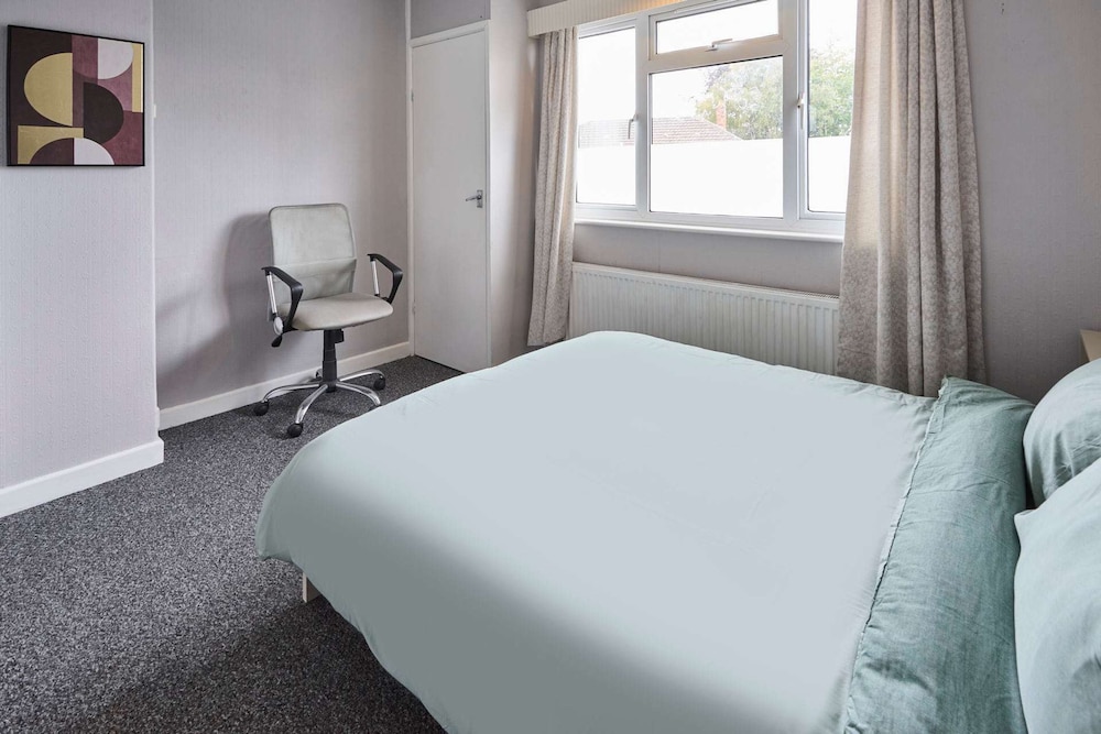 Host Stay Oldbury Road