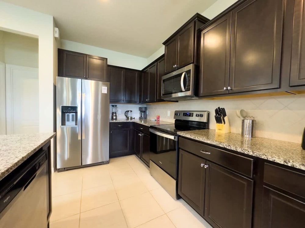 Villa Near Disney Themed Luxury 5Bd With Pool