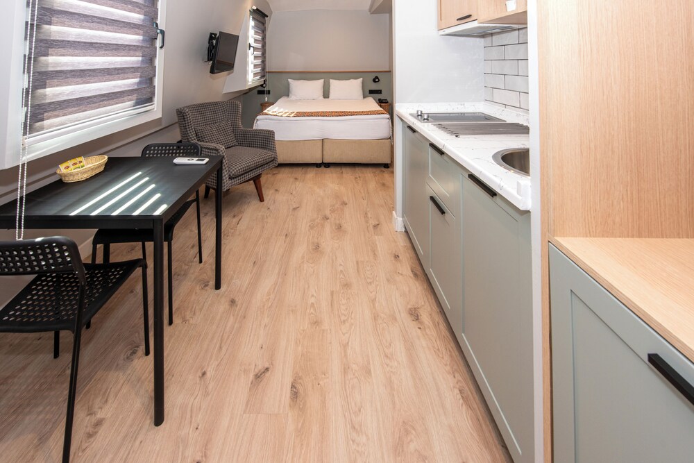 B Guest Otel - Image 33