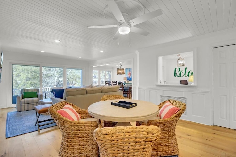 Racquet Club 35 by Wild Dunes, in Resort Core