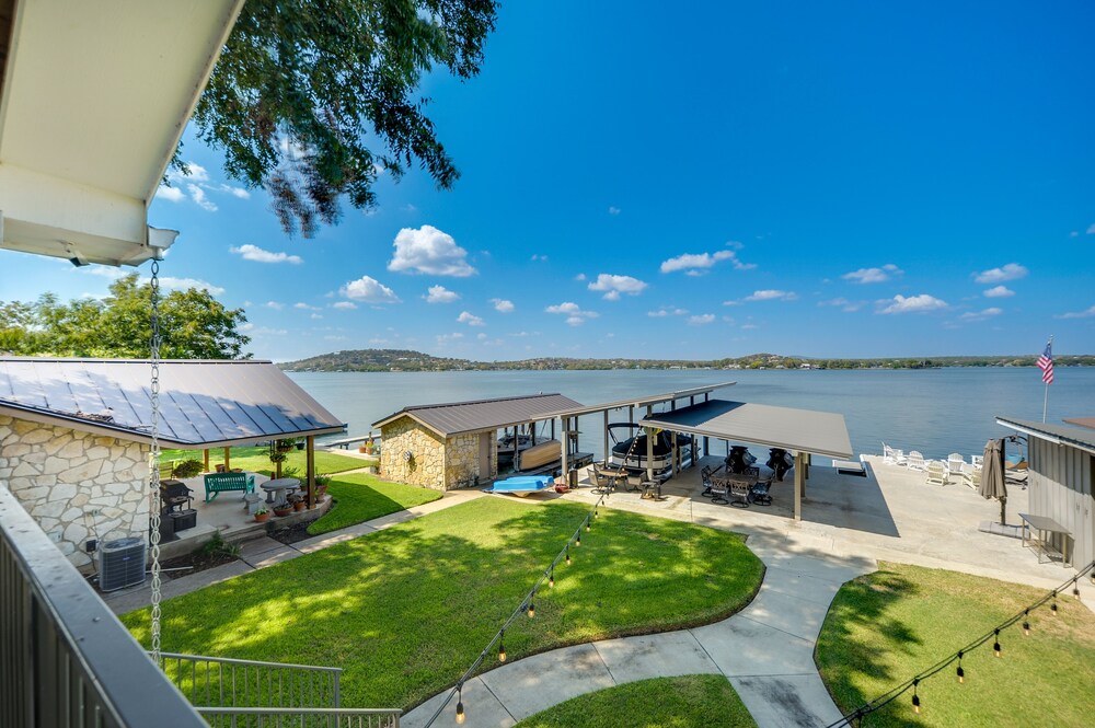 Marble Falls Vacations - Beautiful Marble Falls Getaway on Lake Lbj! - Property Image 3