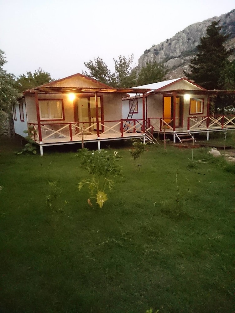 Calba Garden House